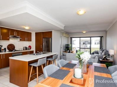 35/5 Eastleigh Loop, Currambine WA 6028