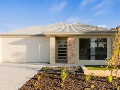 10 Sedano Crescent, Wellard WA 6170