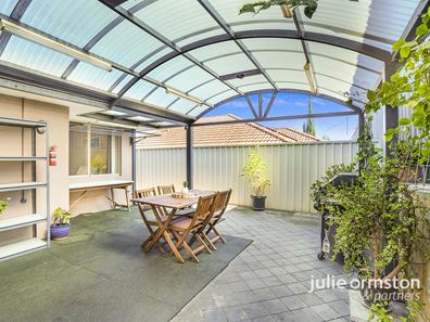 30/5 Calabrese Avenue, Wanneroo WA 6065