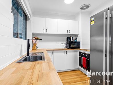 14 Keeley Way, Girrawheen WA 6064