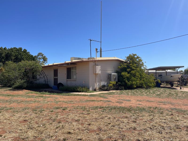 15 Maidstone Crescent, Exmouth