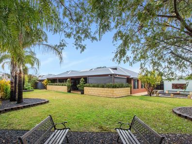 21 Woburn Park Avenue, Ellenbrook WA 6069