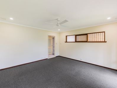 3/1 Quamby Place, Rockingham WA 6168