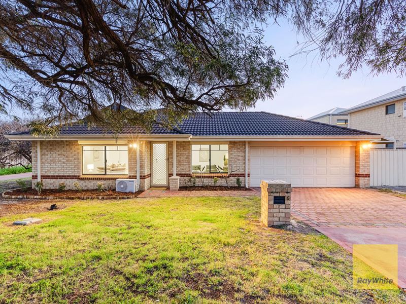 1/6 Whiteside Street, Cloverdale WA 6105