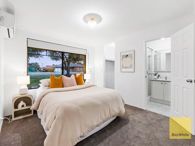 1/6 Whiteside Street, Cloverdale WA 6105