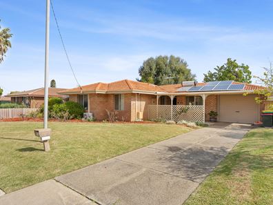 10 Breaden Drive, Cooloongup WA 6168
