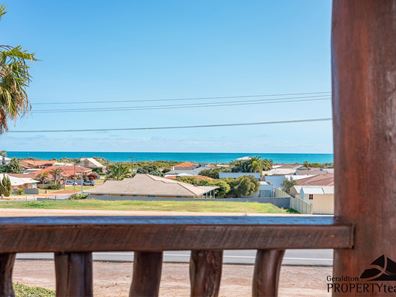 11 Onedin Court, Wandina WA 6530