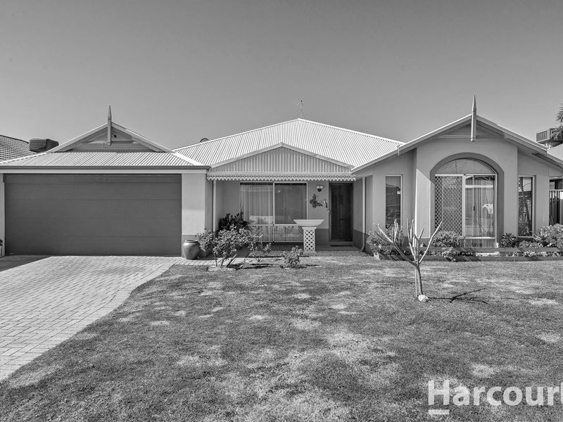 20 Ferncliffe Parkway, Meadow Springs WA 6210