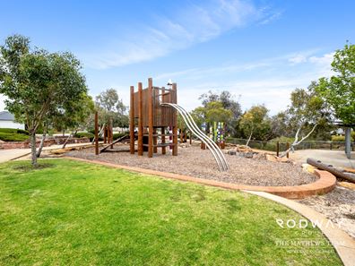 98 Dundatha Dr, Byford WA 6122