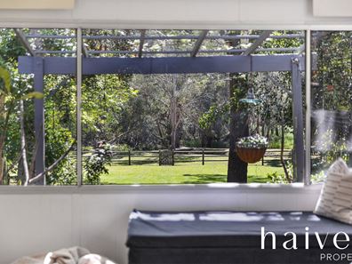 7 Beverley Terrace, South Guildford WA 6055