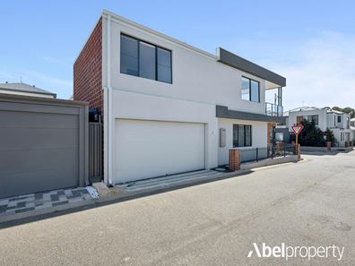 21 Colt Entrance, Cockburn Central WA 6164