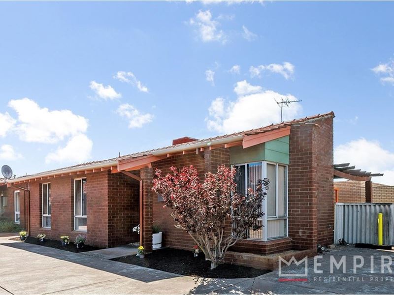 4/3 Ives Place, Hamilton Hill