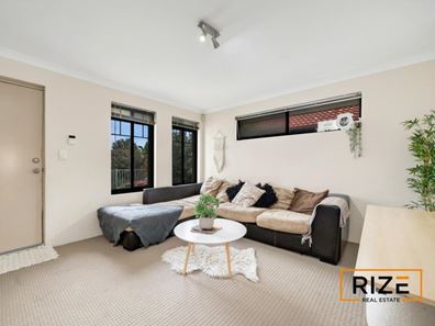 15 Boldwood Road, Banksia Grove WA 6031