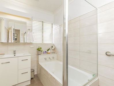 15/16 Perina Way, City Beach WA 6015