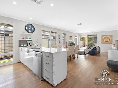 22 Jewel Gardens, Hammond Park WA 6164