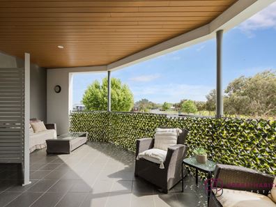 7/180 Bartram Road, Atwell WA 6164