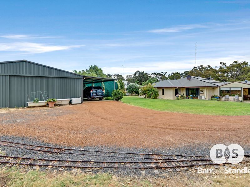 20 Hill Street, Waroona WA 6215