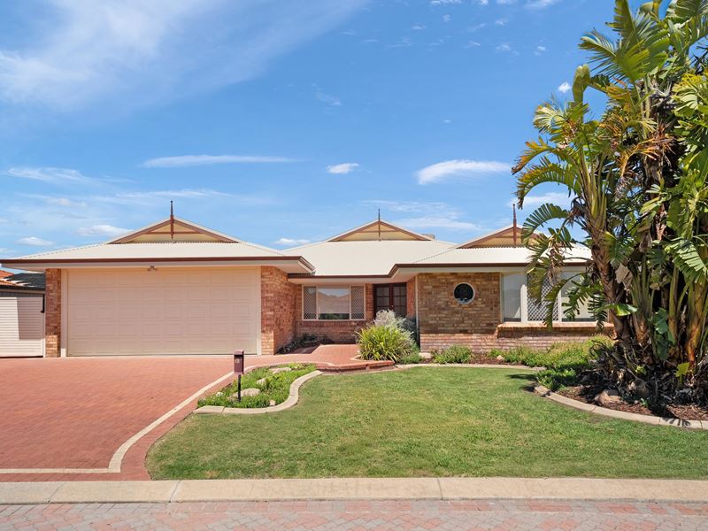 13 Bandol Gardens, Secret Harbour WA 6173