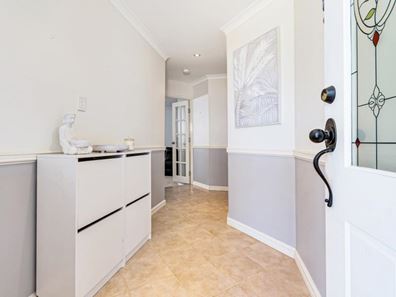 6 Stenton Gardens, Kinross WA 6028