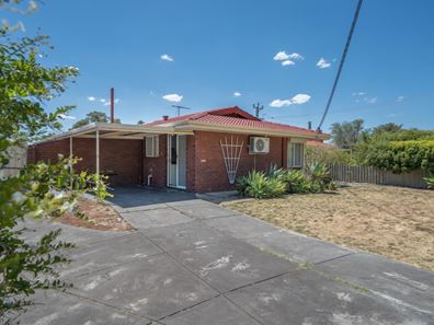 112 Gosnells Road West, Maddington WA 6109
