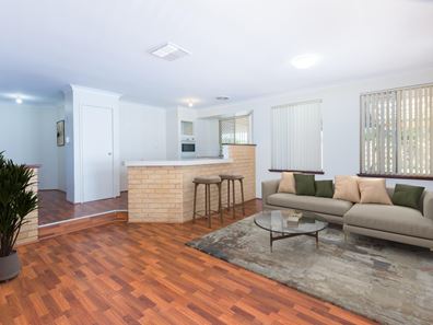 1 Ambassador Court, Thornlie WA 6108