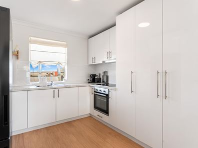 8/59 Melbourne Loop, Clarkson WA 6030