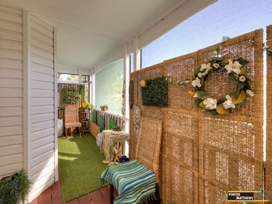 11/186 Hale Road, Forrestfield WA 6058