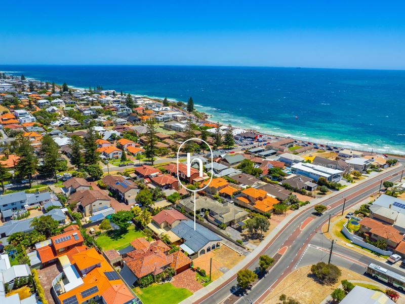 26 Beach Road, Watermans Bay WA 6020