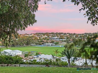 16A Wilton Place, Scarborough WA 6019