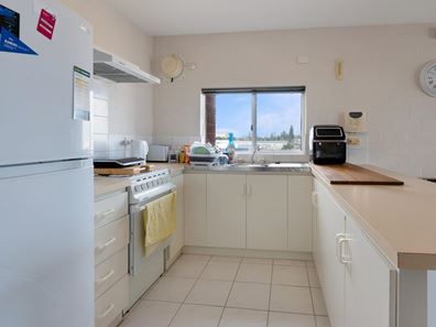 5/3 Sanford Street, Geraldton WA 6530