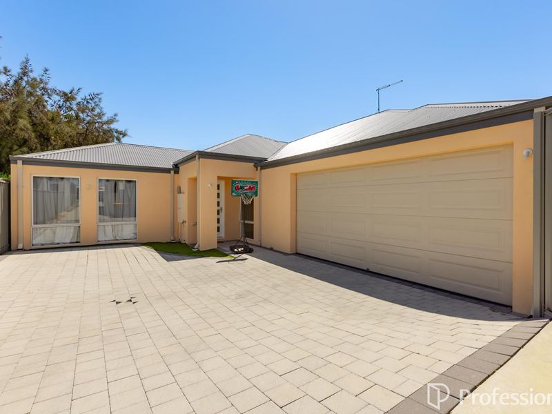 6A Parklands Square, Riverton WA 6148