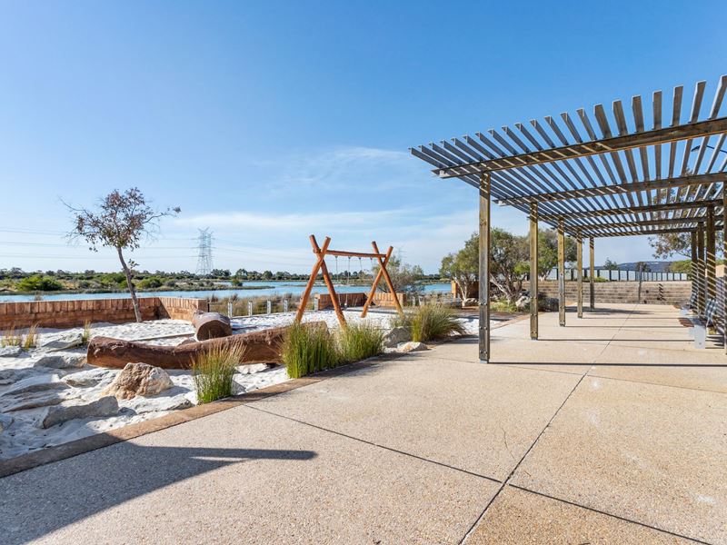 Lot 118,  Yunan Way, Champion Lakes