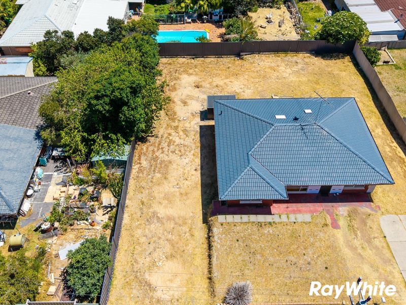 5 Leo Place, Spearwood WA 6163