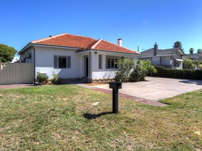 14 O'Neile Parade, Redcliffe WA 6104