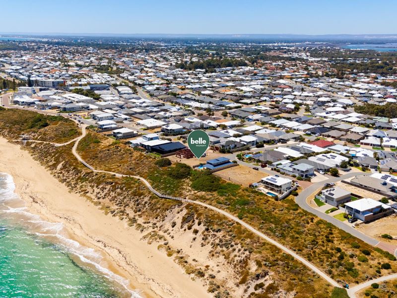 12 Seeana Pass, Halls Head WA 6210