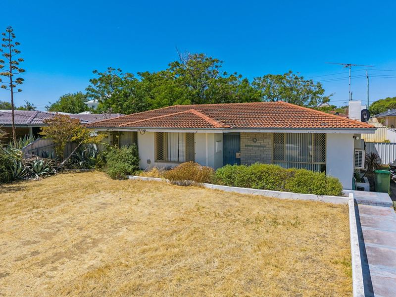12 Prowse Street, Beaconsfield