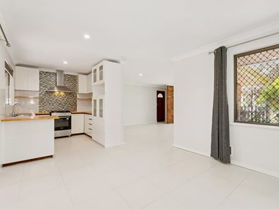 58 Smallman Crescent, Greenwood WA 6024