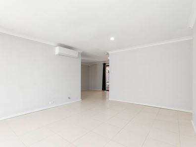 58 Smallman Crescent, Greenwood WA 6024