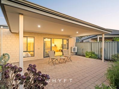 15 Marathon Loop, Madeley WA 6065