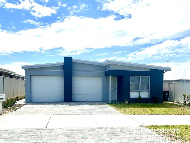 16 Binningup Terrace, Eglinton WA 6034