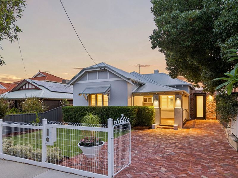 25 The Boulevarde, Mount Hawthorn WA 6016
