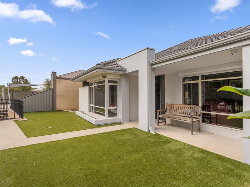 40 Kingaroy Drive, Baldivis