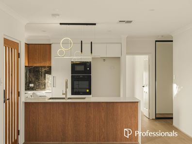 6A Medhurst Crescent, Nollamara WA 6061