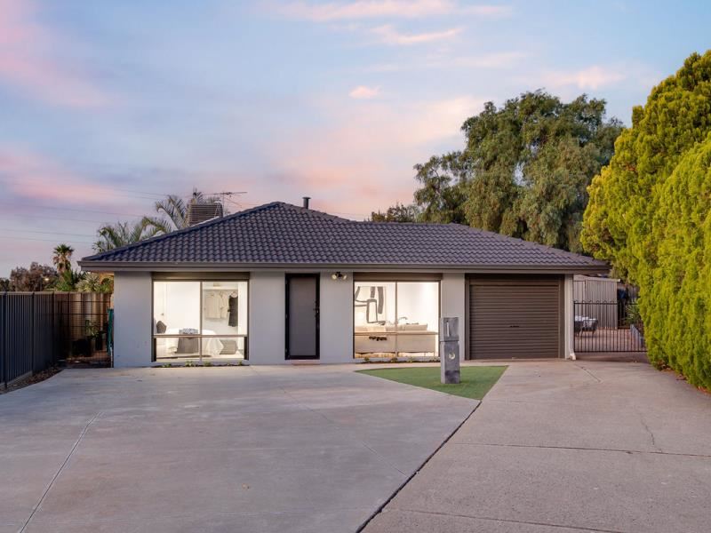 10 Alpin Court, Coolbellup