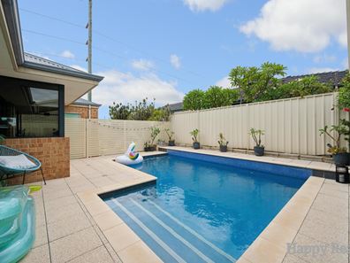 30 Amos Loop, Canning Vale WA 6155