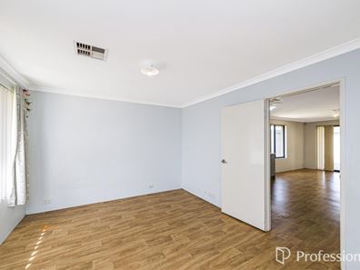 25 Marble Road, Byford WA 6122