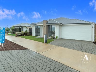 57 Brighstone Avenue, Hilbert WA 6112