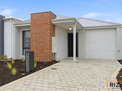 4 Kalimba Road, Banksia Grove WA 6031