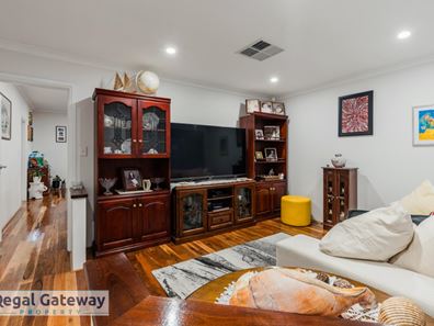 38 Parkfield Boulevard, Bertram WA 6167