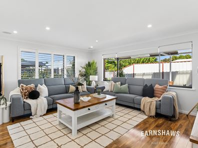 4 Hamlet Pass, Jane Brook WA 6056